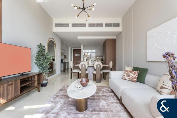 Fully Furnished | Vacant | Study Room